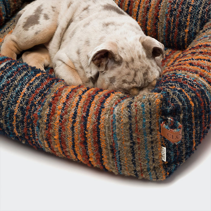 Cloud7　Sleepy Deluxe ベッド Stripes Blue-Red_3